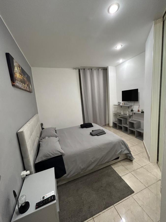 Alex Rhome Apartment Rzym Zewnętrze zdjęcie